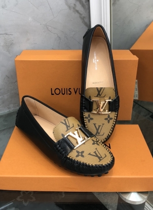 Louis Vuitton shoes black and brown