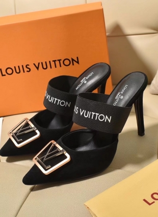 Louis Vuitton shoes black