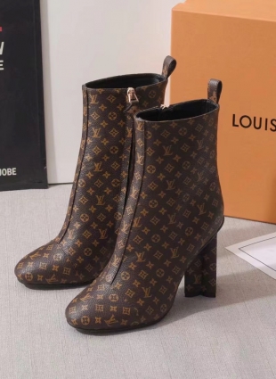 Louis Vuitton boots brown