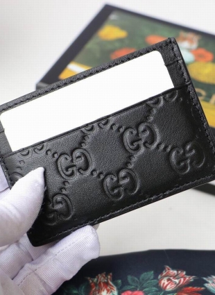 Gucci card holder 10x7cm