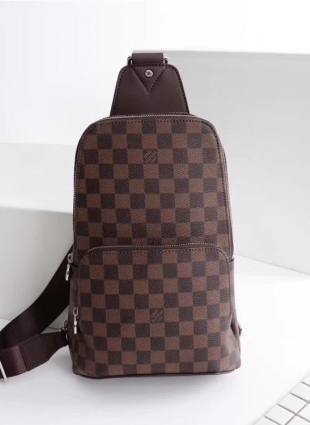 Louis Vuitton bag 21x31x9 cm