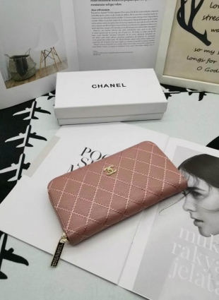 Chanel wallet