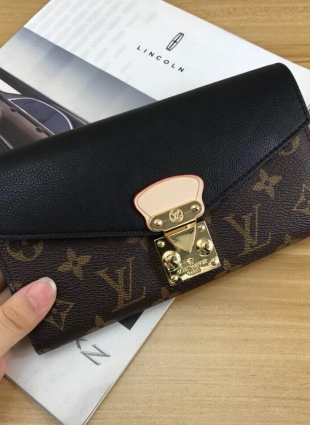 Louis Vuitton wallet