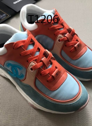 CHANEL SNEAKERS MULTICOLORED