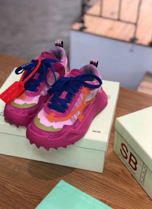 OFF-WHITE shoes