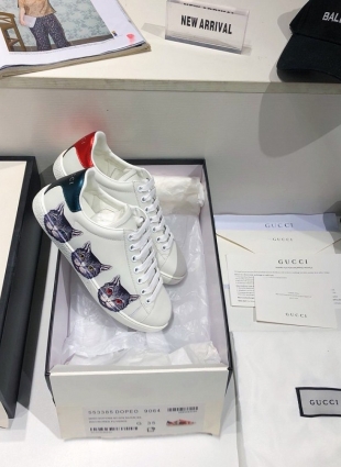 GG shoes