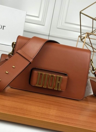 DIOR bag