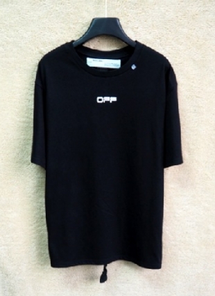 OFF-WHITE t-shirt