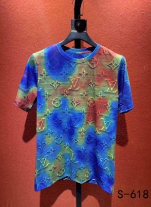 Louis Vuitton men t-shirt