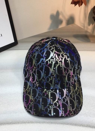 Dior caps