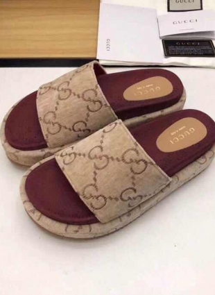 Gucci shoes