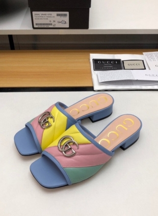 GUCCI SANDALS