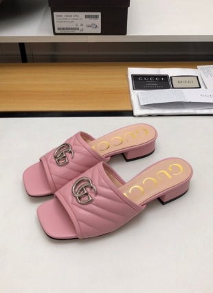 GUCCI SANDALS