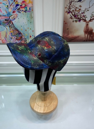 Louis Vuitton caps