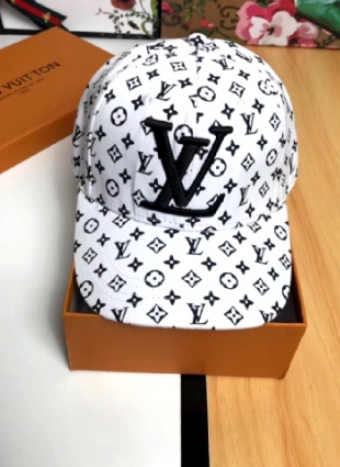 Louis Vuitton caps