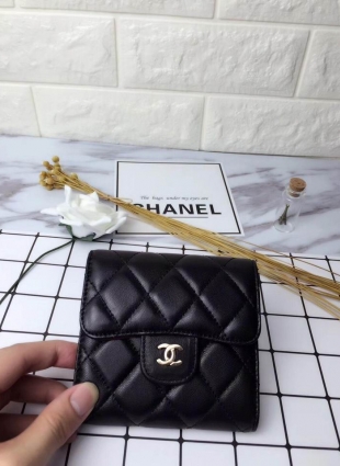 Chanel wallet