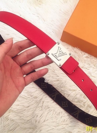 LOUIS VUITTON BELT