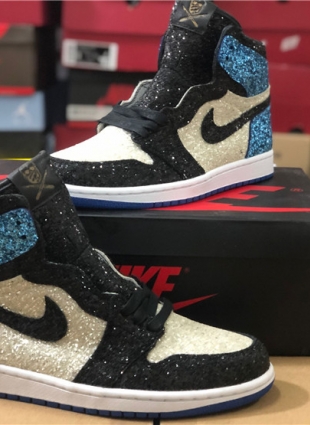 Nike Air Jordan 1