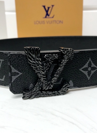 Louis Vuitton belt 4.0