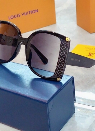 Louis Vuitton glasses
