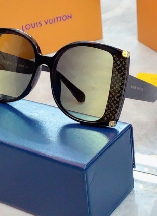 Louis Vuitton glasses