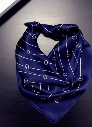 Gucci scarf