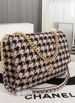 Chanel bag