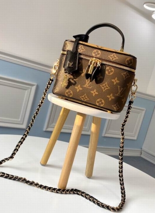 Louis Vuitton bag PM