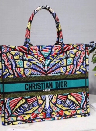DIOR bag