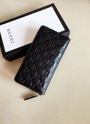 Gucci wallet